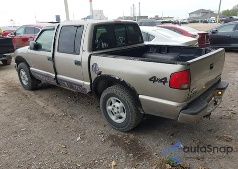 2002 Chevrolet S-10 Ls z USA, uszkodzony, nr VIN 1GCDT13W32K114984